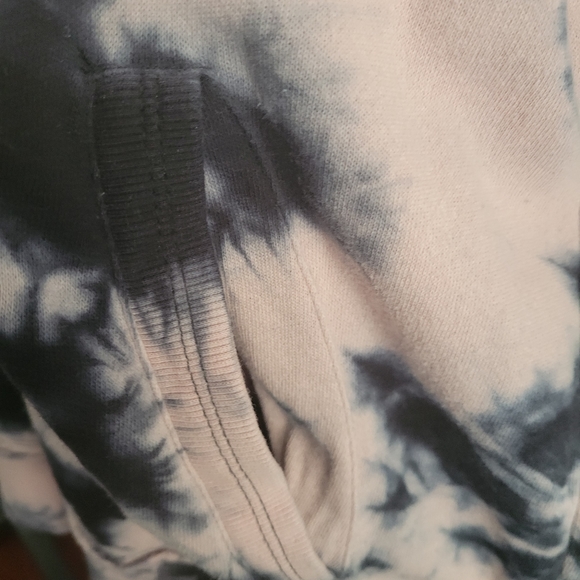 Torrid Hoodie - Picture 4 of 5